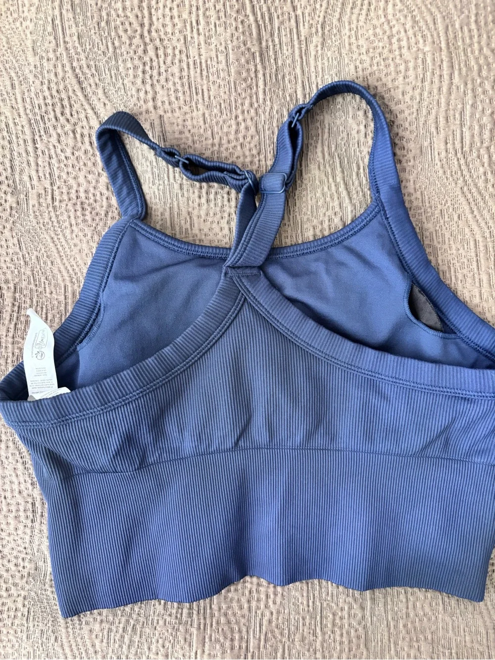 ALO Yoga adjustable straps
